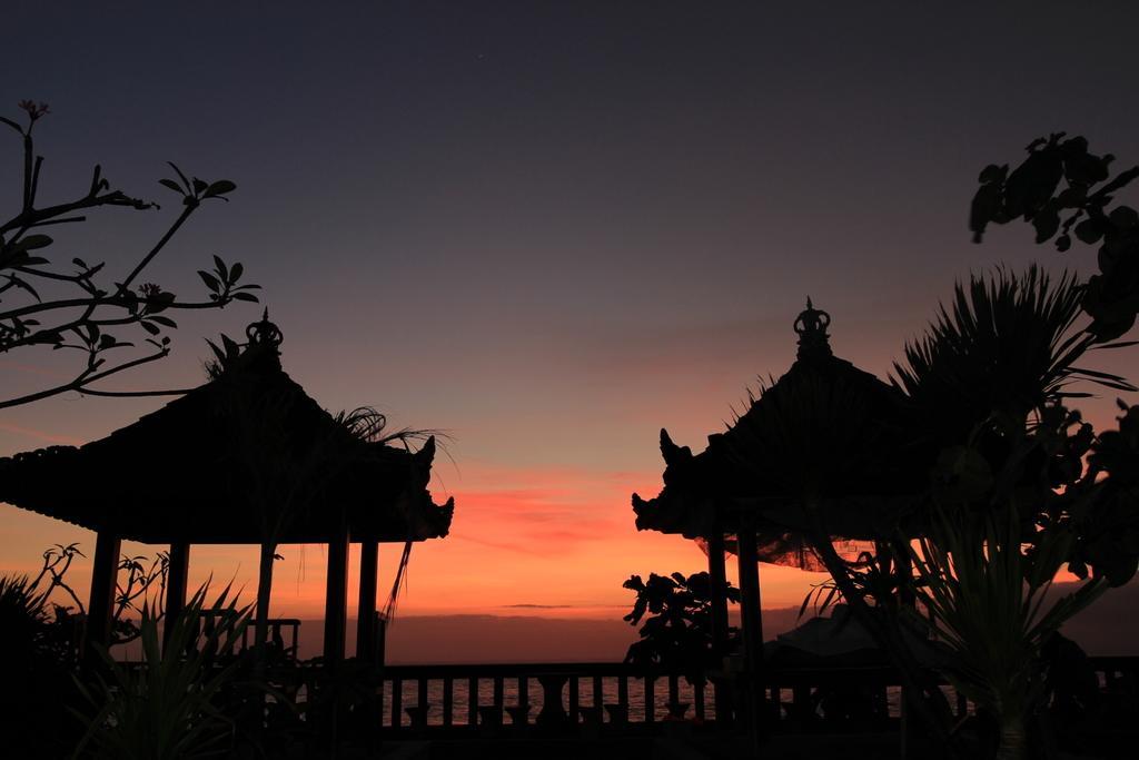 Hotel Dodol Lembongan Cliff Sunset Exterior foto