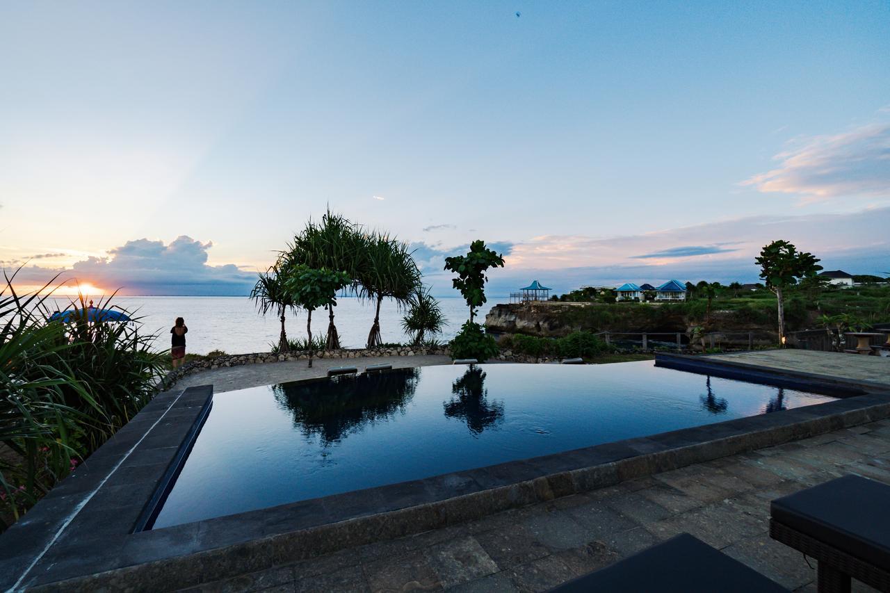 Hotel Dodol Lembongan Cliff Sunset Exterior foto