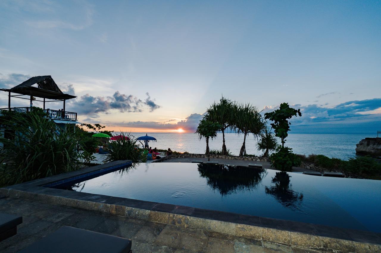 Hotel Dodol Lembongan Cliff Sunset Exterior foto